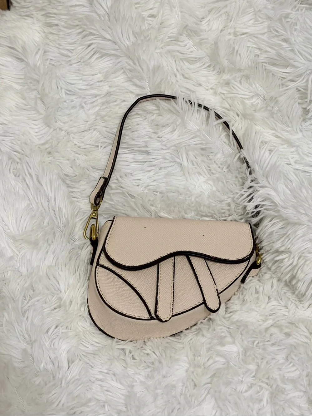 Kids Cream Saddle shoulder Bag